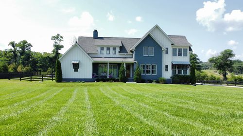 2113 Southern Preserve Ln, Franklin, TN, 37064-1648 | Card Image
