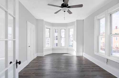 259 Notre Dame Ave, Manchester, NH, 03102-4176 | Card Image