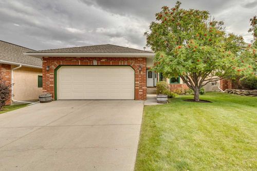 74 Evergreen Bay Sw, Calgary, AB, T2Y3E9 | Card Image