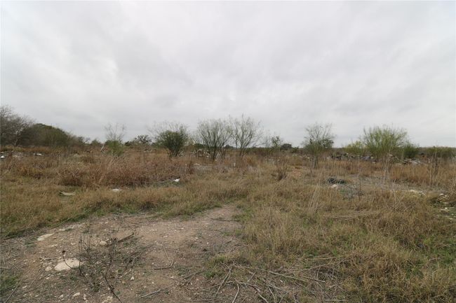 18937 Lagloria Rd, House other with 3 bedrooms, 1 bathrooms and null parking in Elmendorf TX | Image 16