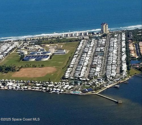 773 Carousel Ln, Melbourne Beach, FL, 32951-4207 | Card Image