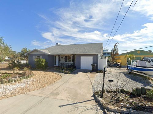 824 Seabreeze Dr, RUSKIN, FL, 33570-2803 | Card Image