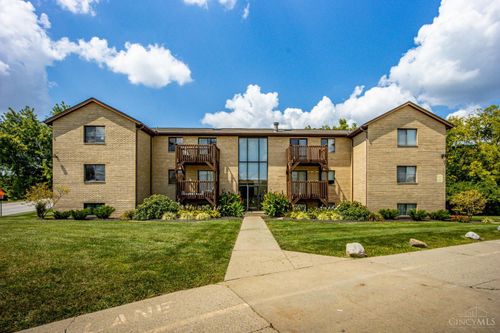 5250 Muhlhauser Rd, West Chester, OH, 45011-9788 | Card Image