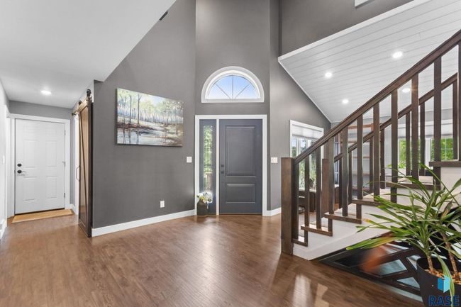 4513 S Southridge Dr, House other with 4 bedrooms, 4 bathrooms and null parking in Sioux Falls SD | Image 4