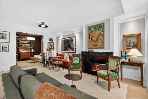 301-20 Scrivener Sq, Toronto, ON, M4W3X9 | Card Image