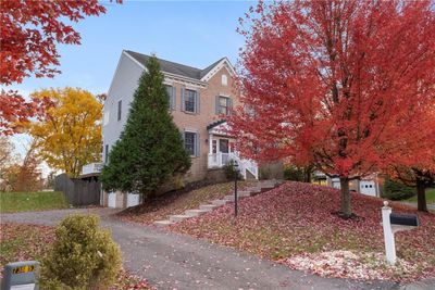 1240 Snee Dr, House other with 4 bedrooms, 3 bathrooms and null parking in South Park PA | Image 3