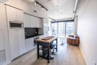 803 - 170 Bayview Ave, Condo with 1 bedrooms, 1 bathrooms and null parking in Toronto ON | Image 1