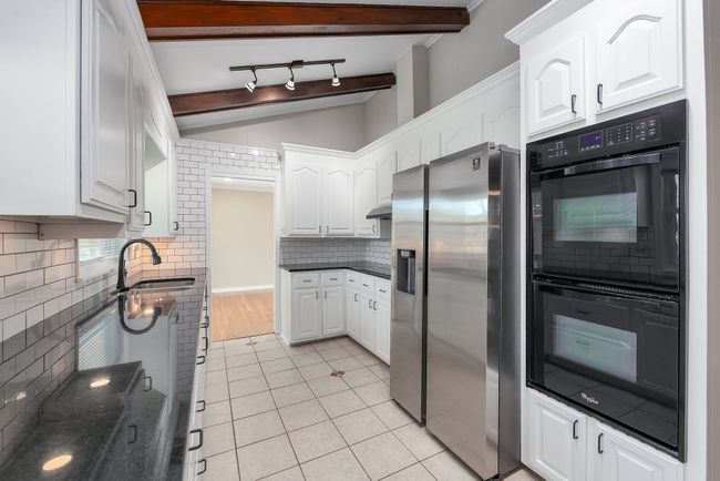 596 Russell Rd, House other with 3 bedrooms, 2 bathrooms and 3 parking in Jackson TN | Image 8