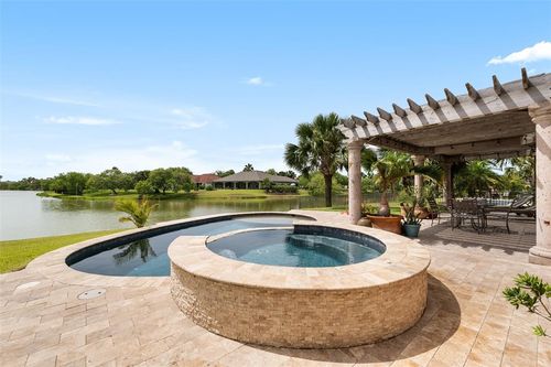 45 Laguna Madre Dr, Laguna Vista, TX, 78578-2602 | Card Image