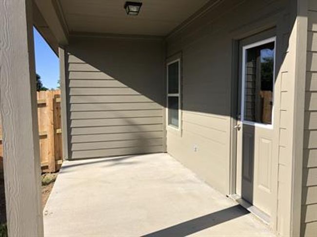 1208 Garland Rd, Home with 3 bedrooms, 2 bathrooms and null parking in Georgetown TX | Image 13
