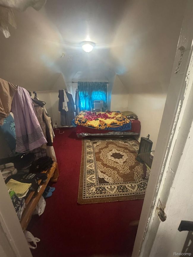 2340 Commor St, Home with 0 bedrooms, 2 bathrooms and null parking in Hamtramck MI | Image 16