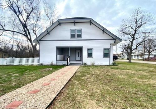 3631 Bourland St, Greenville, TX, 75401-3106 | Card Image