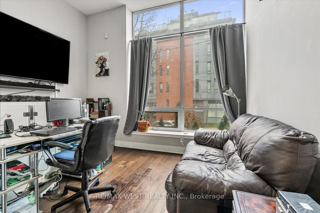 101 - 323 Kingston Rd, Condo with 1 bedrooms, 1 bathrooms and null parking in Toronto ON | Image 10