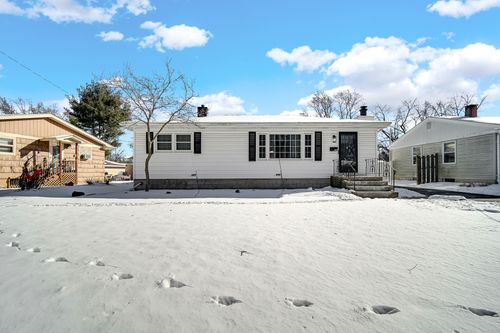 2631 Forest Park Dr, Dyer, IN, 46311 | Card Image