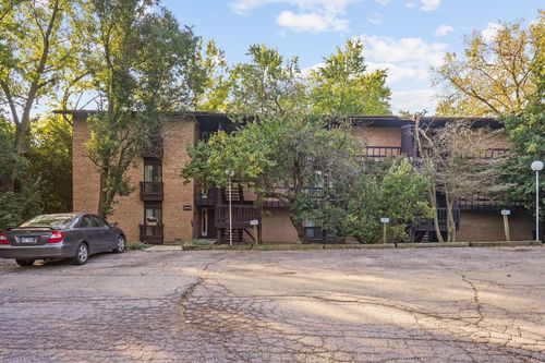 apt-3b-5501 Lakeside Dr, Lisle, IL, 60532-2549 | Card Image