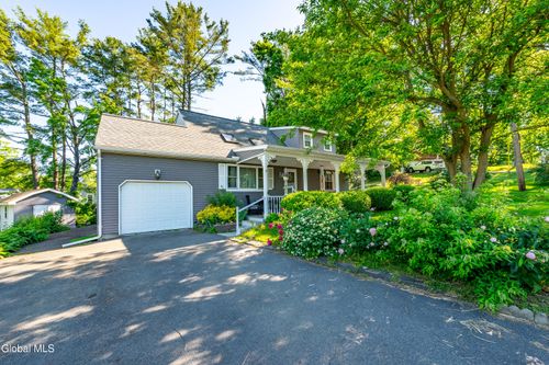 102 Marl Cir, Ravena, NY, 12143-1135 | Card Image