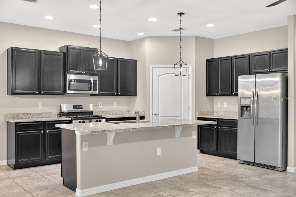 Residential in DELAND 2