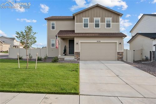 8226 Buffalo Horn Dr, Colorado Springs, CO, 80925-1453 | Card Image