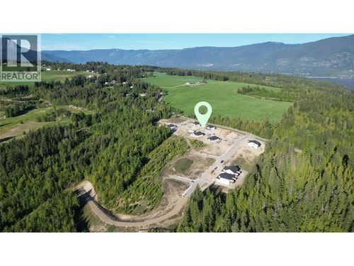 6831 42 Street Ne, Salmon Arm, BC, V0E1K0 | Card Image