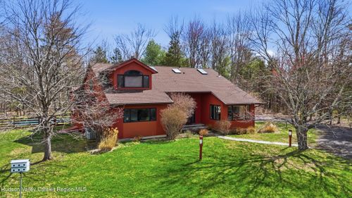 6 Tall Pines Rd, New Paltz, NY, 12561-3622 | Card Image