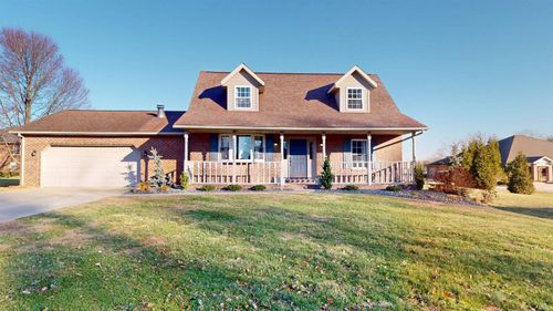 208 Saint Charles St, Jasper, IN, 47546-9053 | Card Image