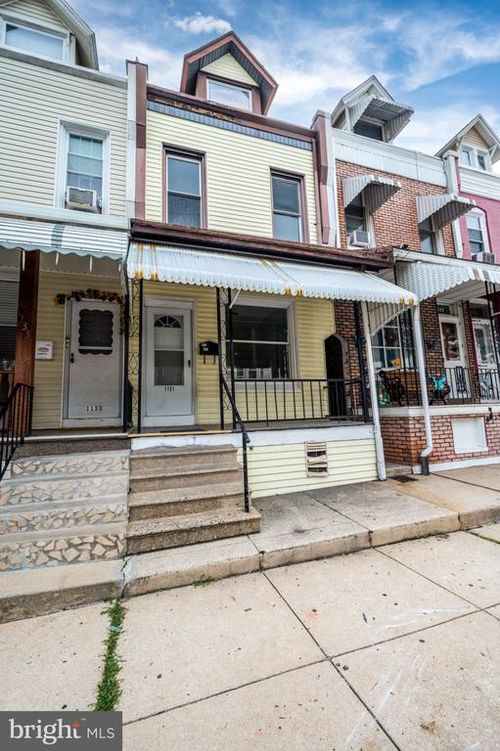 1131 Mulberry St, READING, PA, 19604-2111 | Card Image
