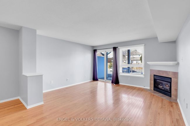 10 - 811 Longfields Dr, Condo with 2 bedrooms, 3 bathrooms and 2 parking in Nepean ON | Image 14