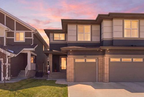 131 Walcrest Way Se, Calgary, AB, T2X4G2 | Card Image