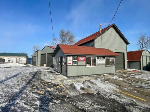 7105 Highway 10 Nw, Ramsey, MN, 55303-6043 | Card Image