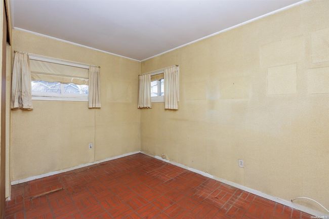 2 Edge Ln, House other with 4 bedrooms, 2 bathrooms and null parking in Wantagh NY | Image 10