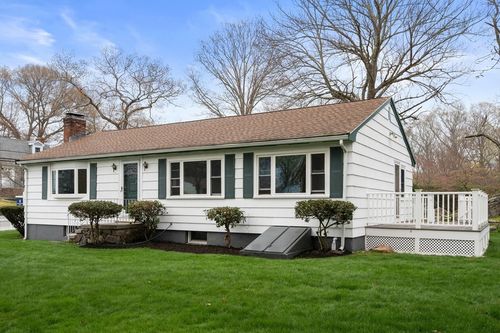 125 Lyman Rd, Milton, MA, 02186-4645 | Card Image