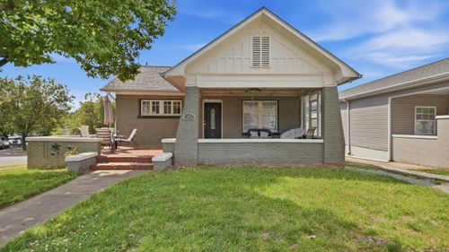151 N Orchard Knob Ave, Chattanooga, TN, 37404-2639 | Card Image