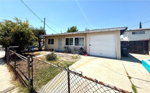 7215 Emil Ave, Bell Gardens, CA, 90201-4905 | Card Image