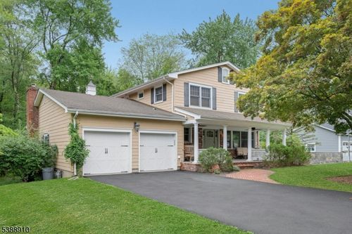 6 Fox Rd, Montville, NJ, 07045-9712 | Card Image