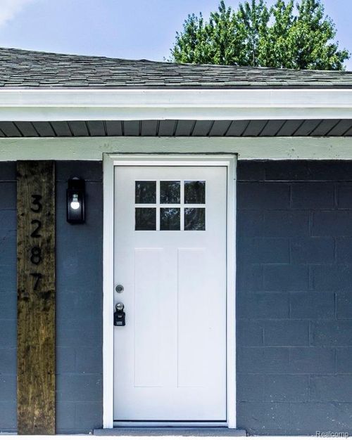 3287 Kilmer Dr, Troy, MI, 48083-5025 | Card Image
