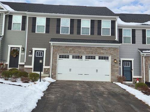 228 Frances Ln, Mc Donald, PA, 15057-2740 | Card Image