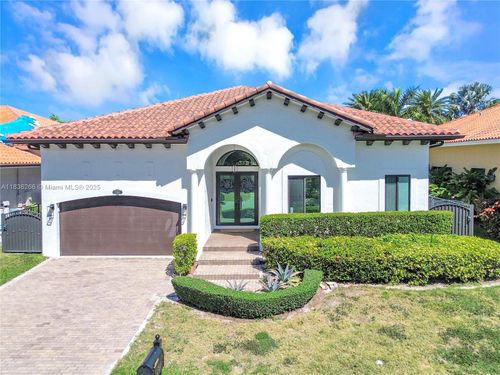 7565 Sw 190th St, Cutler Bay, FL, 33157-7385 | Card Image