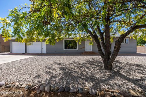 4024 N Gelding Dr, Prescott Valley, AZ, 86314-5425 | Card Image