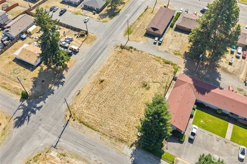 17302 A St S, Spanaway, WA, 98387-4901 | Card Image