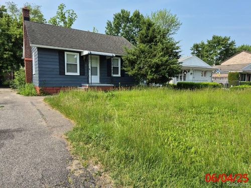 71 Biltmore Dr, Troy, MI, 48084-5406 | Card Image