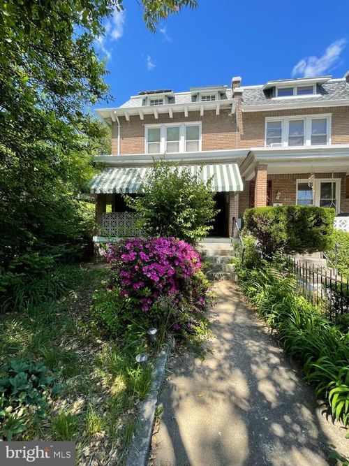 1820 Massachusetts Ave Se, WASHINGTON, DC, 20003-2530 | Card Image