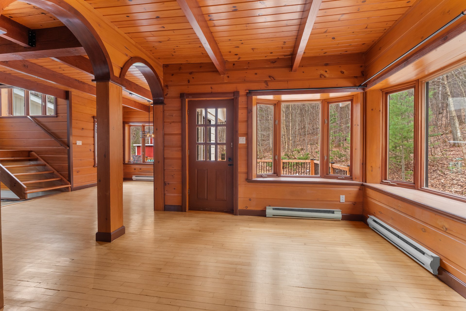 Residential in Mille-Isles 4