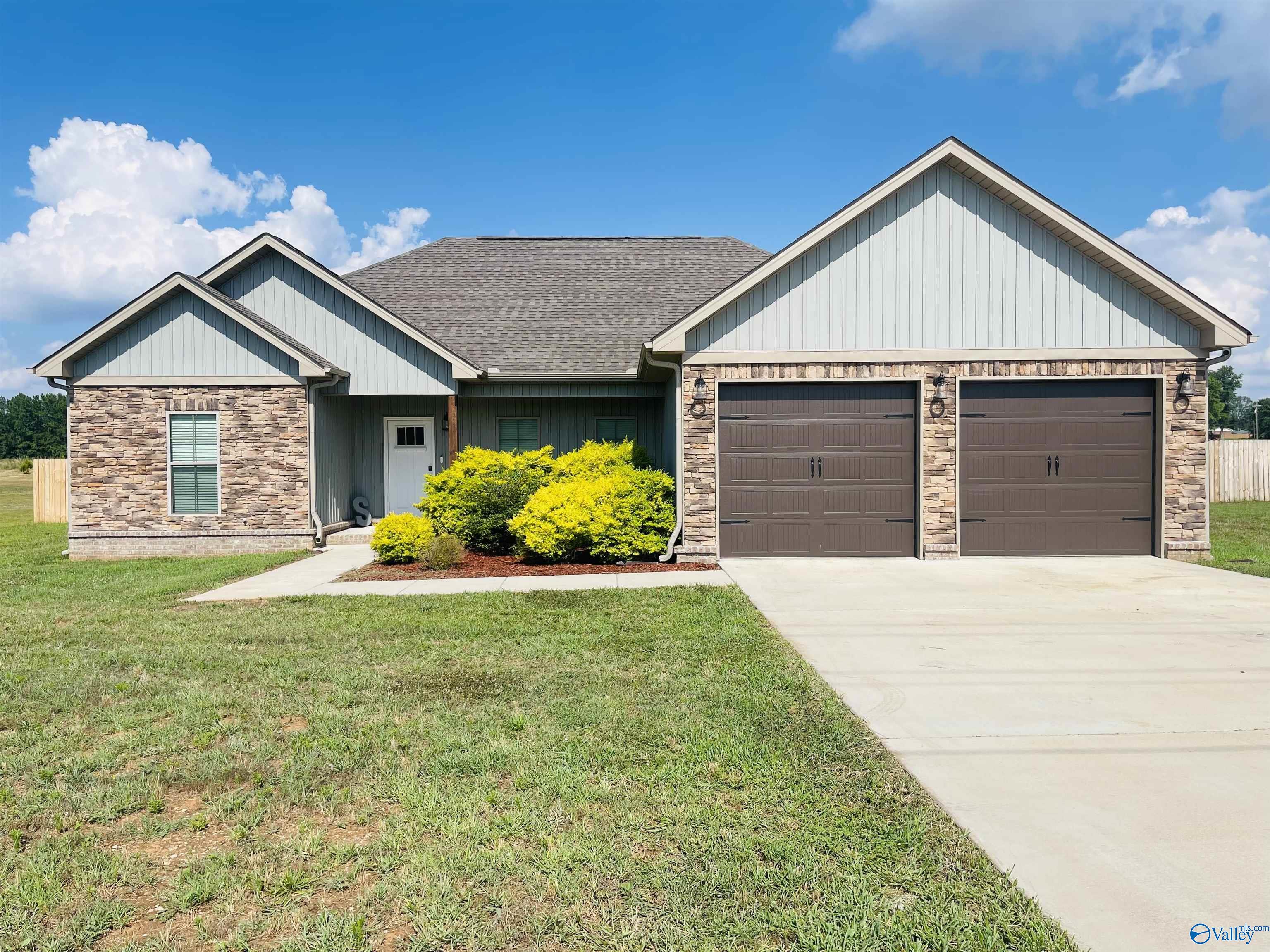 Blackburn Rd, Athens, AL 35611 #1