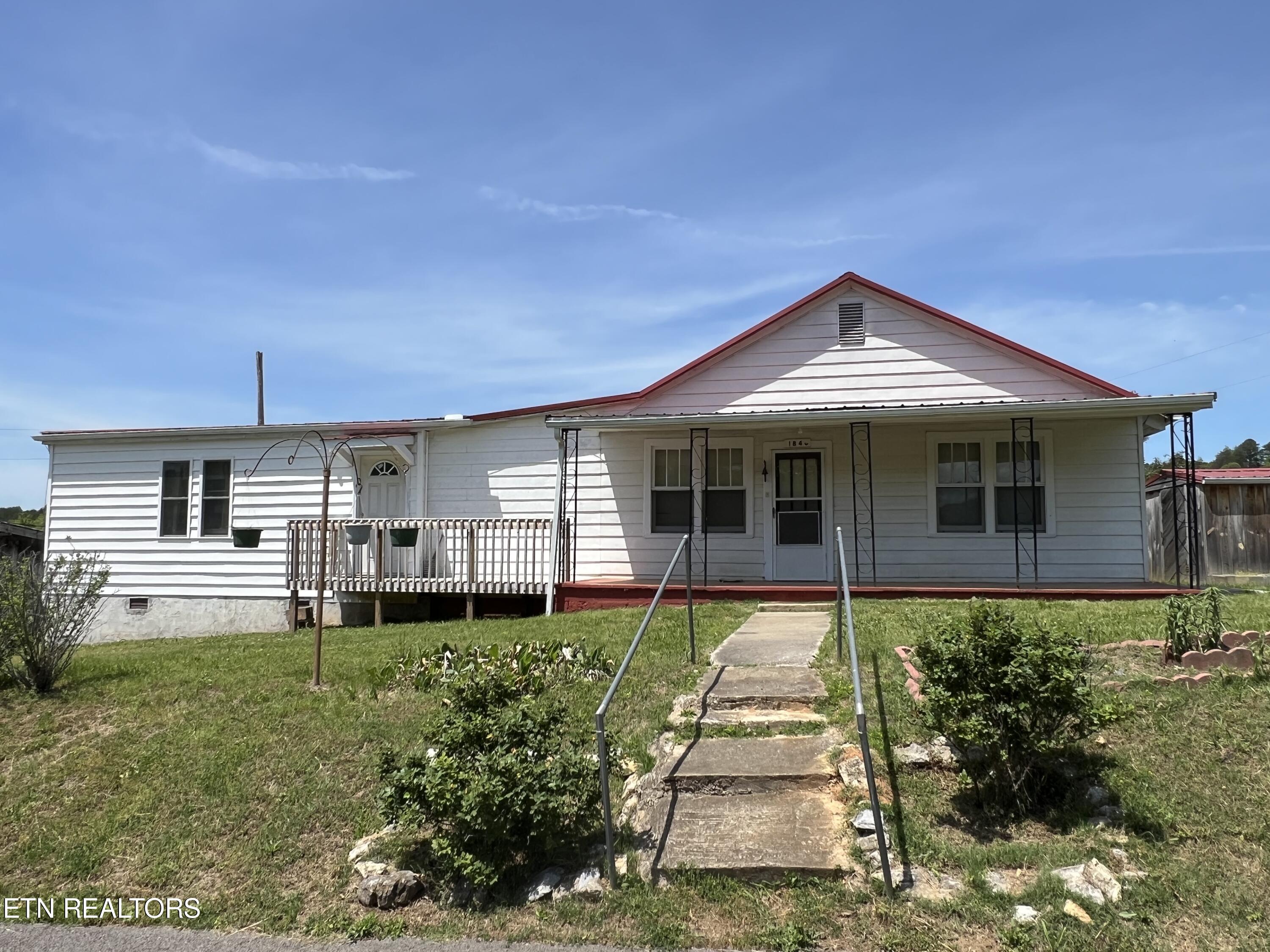 Allen Chapel Rd, Parrottsville, TN 37843