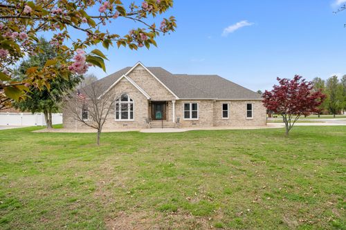 215 Franklin Heights Dr, Winchester, TN, 37398-4673 | Card Image
