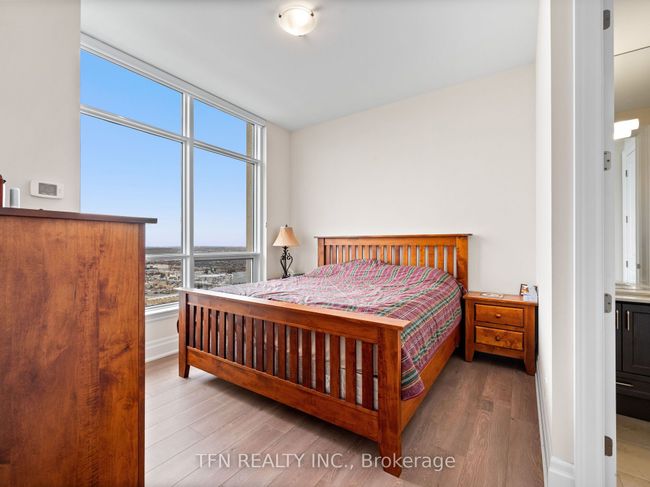 PH08 - 9075 Jane St, Condo with 2 bedrooms, 2 bathrooms and 1 parking in Concord ON | Image 13