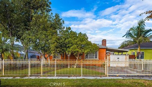 10933 Sampson Ave, Lynwood, CA, 90262-2254 | Card Image