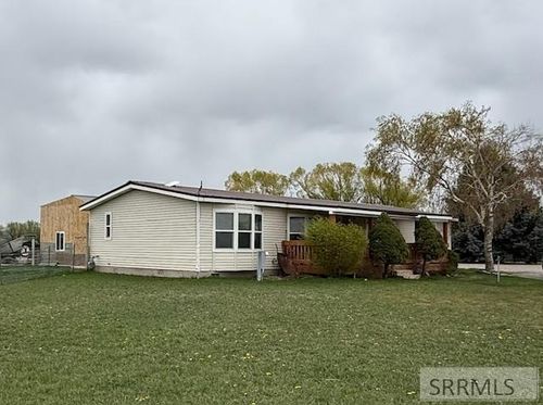 847 N 800 E, Shelley, ID, 83274-5205 | Card Image