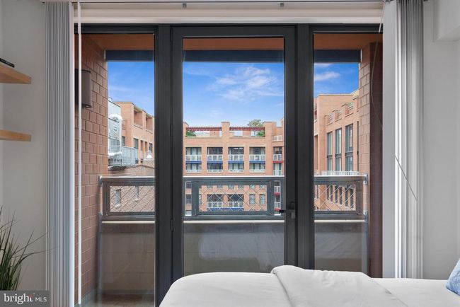 APT-1137 - 631 D St Nw, Condo with 1 bedrooms, 1 bathrooms and null parking in WASHINGTON DC | Image 21