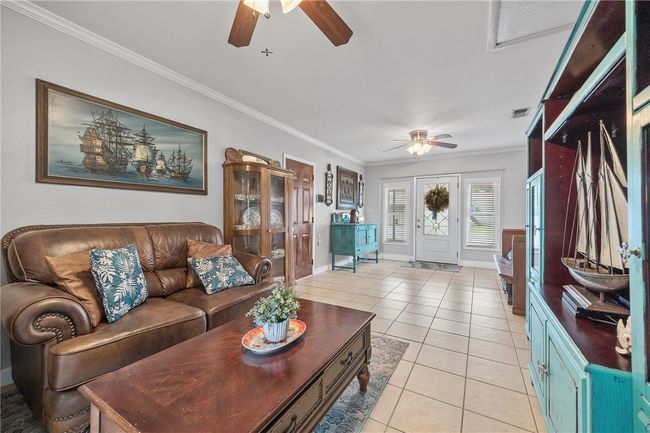 116 Sunset Dr, House other with 2 bedrooms, 2 bathrooms and null parking in Mathis TX | Image 4